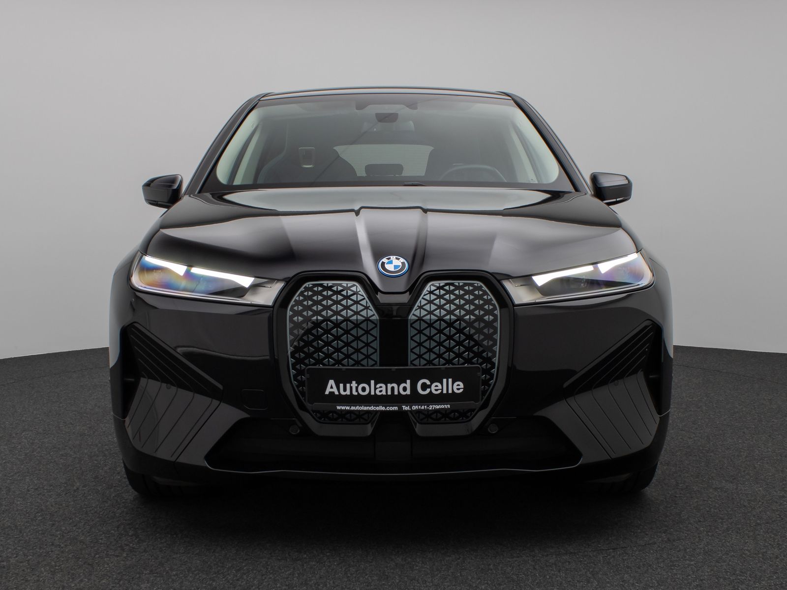 Fahrzeugabbildung BMW iX xD40 Kamera DAB H/K ACC Komfort Sport 22Zoll