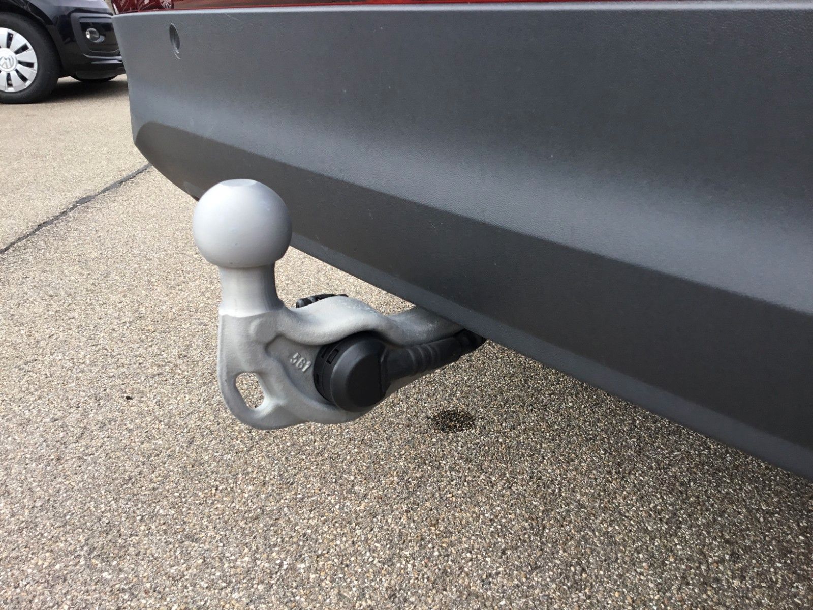 Fahrzeugabbildung Volkswagen Tiguan 1.5 eTSI DSG Elegance+AHK+Navi+18"+ACC