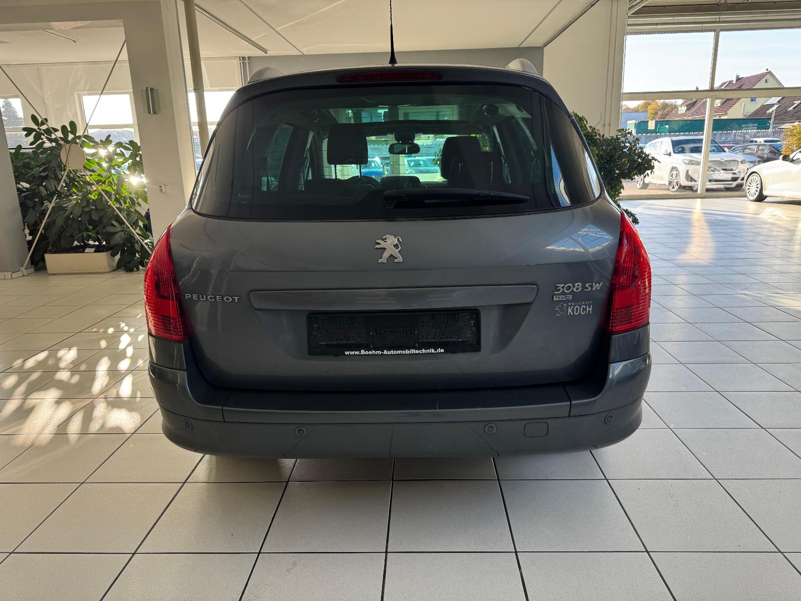 Peugeot 308 2011 — photo 6
