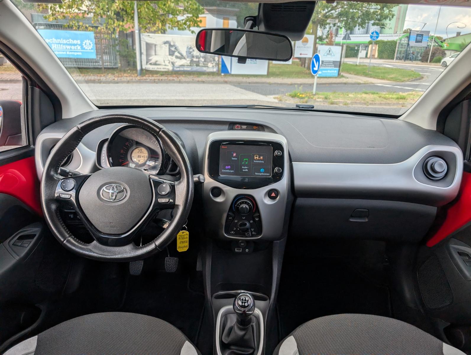Toyota Aygo AYGO x-play Edition-S*KLIMA*KAMERA*TEMPOMAT