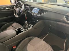 Fahrzeugabbildung Opel Insignia B ST 1.5D ELEGANCE NAVI/KAMERA/LED/SHZ