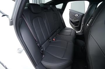 صورة مصغرة 13 لـ 2024 BMW M235