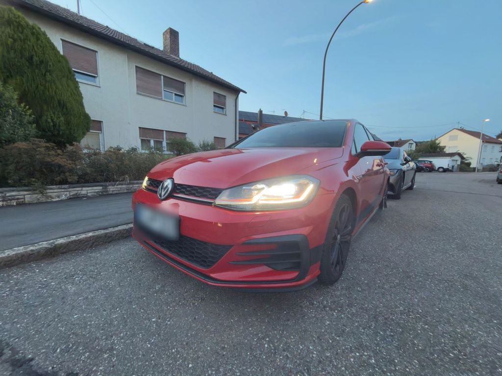 Image of Volkswagen Golf