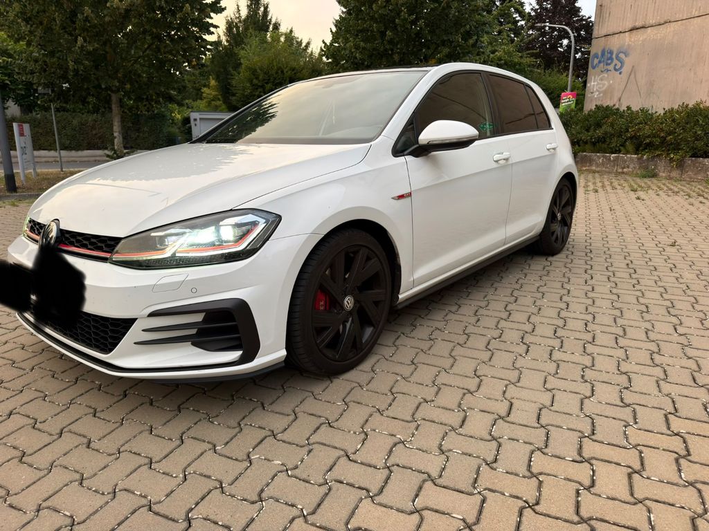 Image of Volkswagen Golf