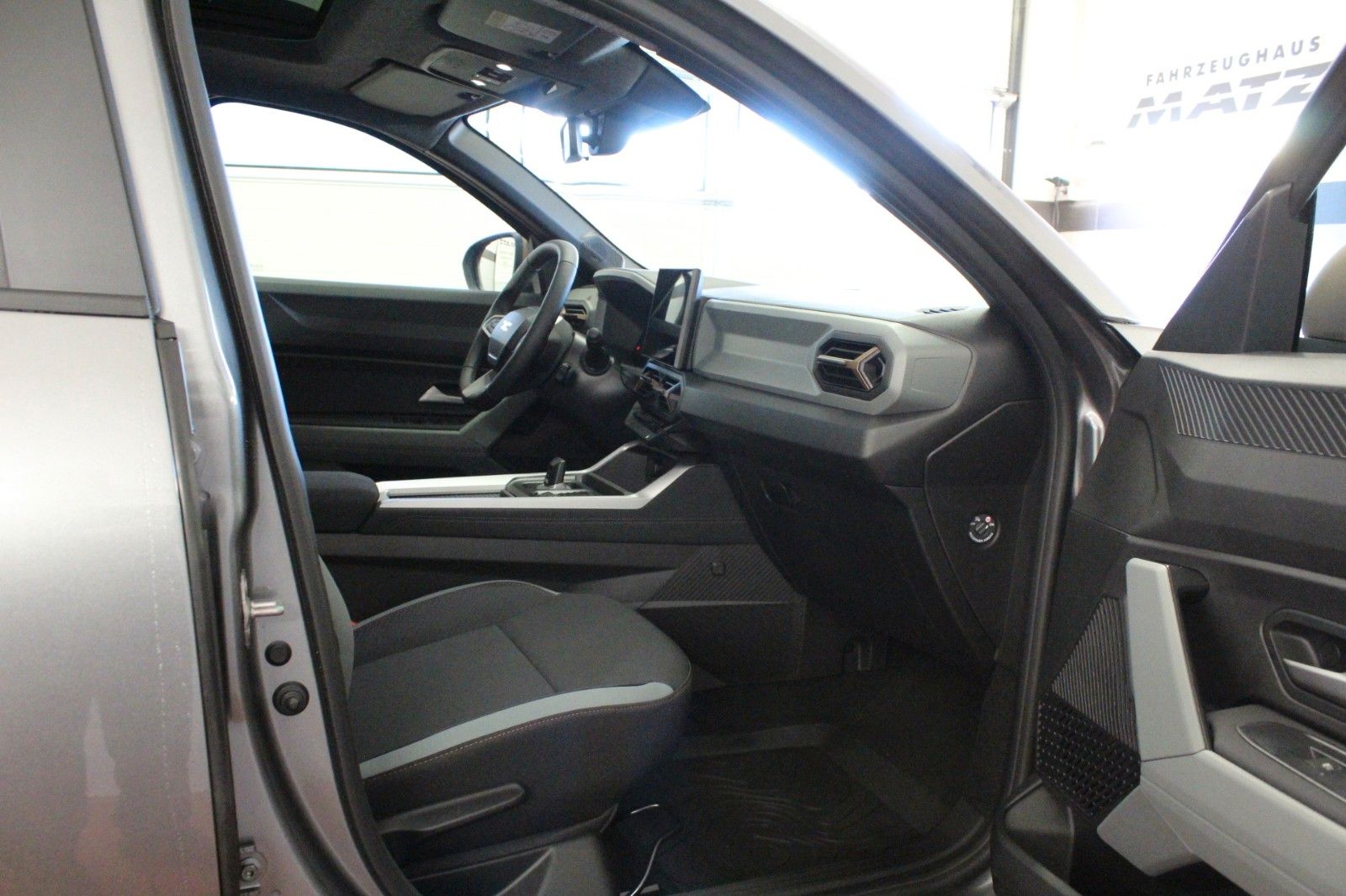 Fahrzeugabbildung Dacia Bigster hybrid 155 Extreme #Winterpaket Plus