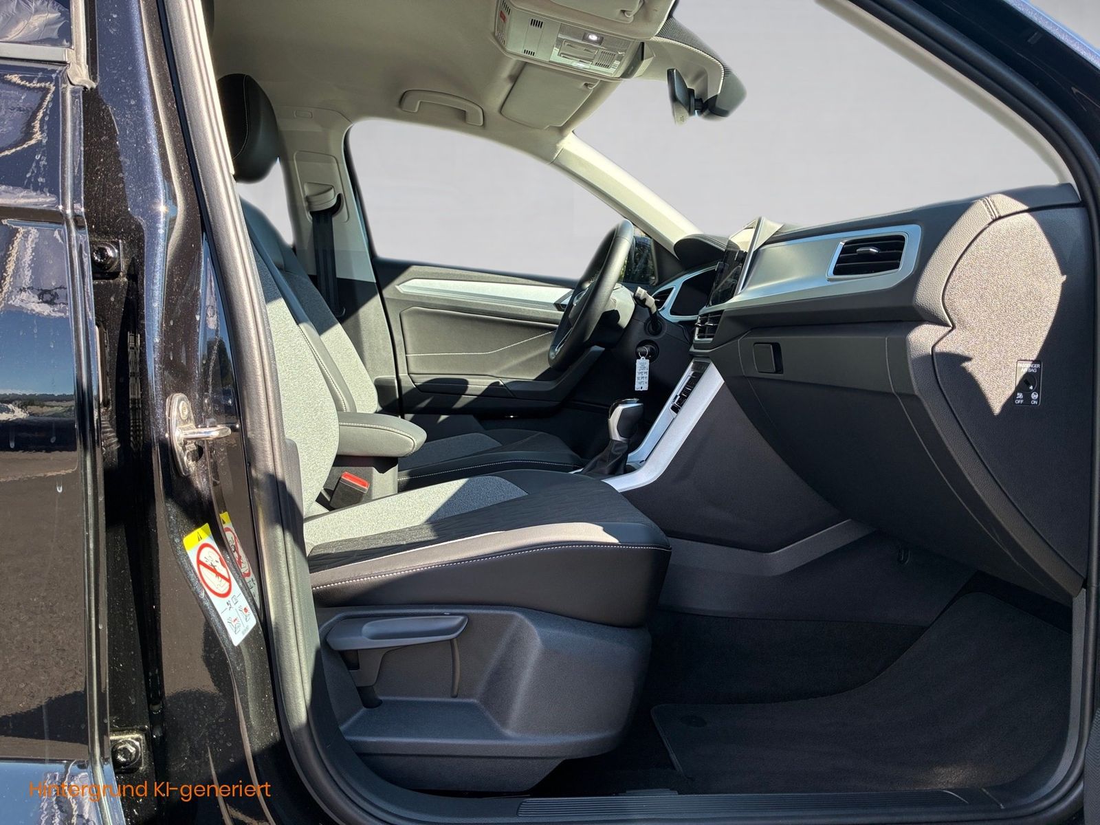 Fahrzeugabbildung Volkswagen T-Roc 1.5 TSI Goal Kamera,LED,Navi,PDC,SHZ,ACC
