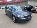 Volvo V50 Kombi 1.8 Kinetic - gebrauchte Volvo V50 aus dem Jahr 2008
