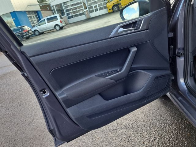 Polo 1.0 TSI STYLE IQ.Light LED EU