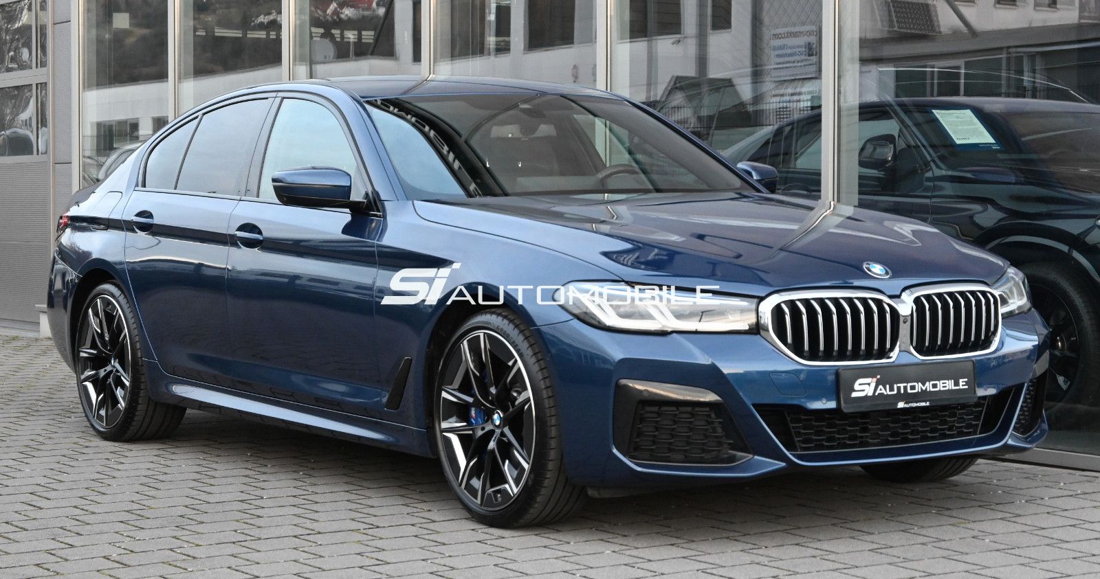Fahrzeugabbildung BMW 530d xDr M SPORT °UVP 98.219€°AD.DRIVE°STHZG°20"