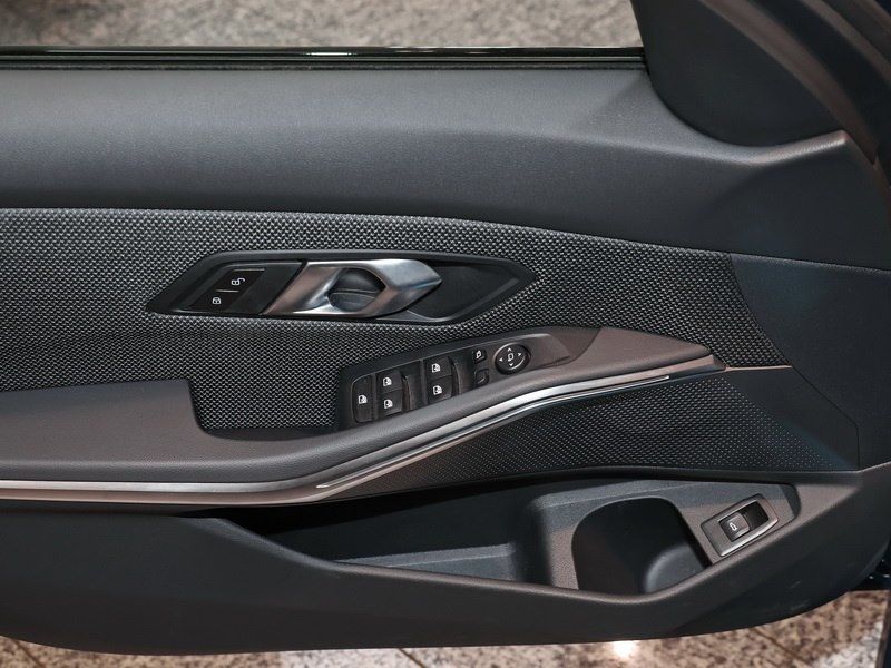 BMW 318 - Bild 9