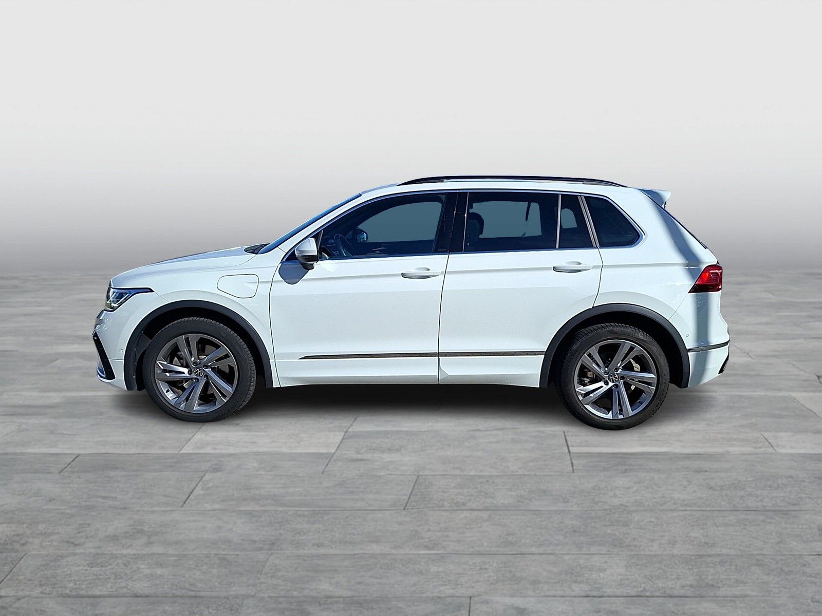 Volkswagen Tiguan eHybrid R-Line DSG Matrix Navi AID HUD AC imagem 2