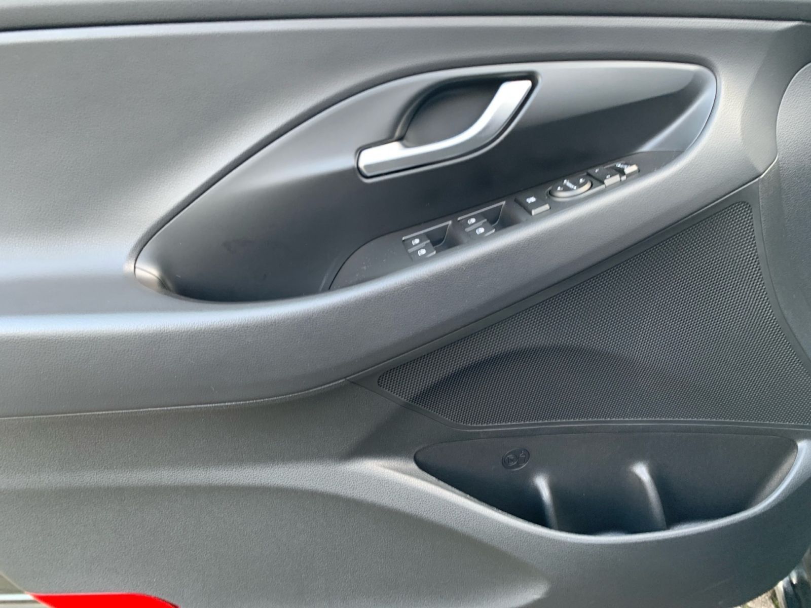 Fahrzeugabbildung Hyundai i30 1.5 T-GDI 7-DCT Trend Mild-Hybrid