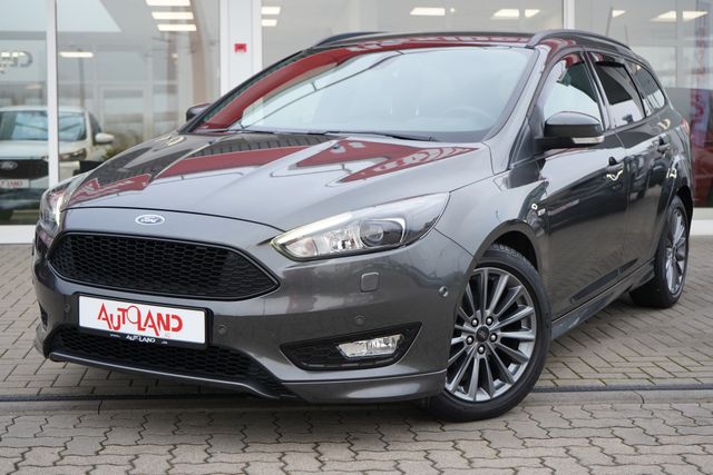 Ford Focus 1.0 ST-Line Bi-XENON NAVI SHZ TEMP PDC