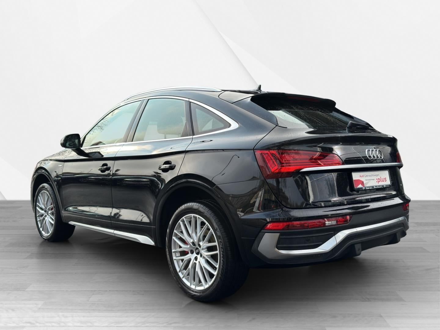 Fahrzeugabbildung Audi Q5 Sportback 40 TDI quattro AHK,Standhzg, Matrix