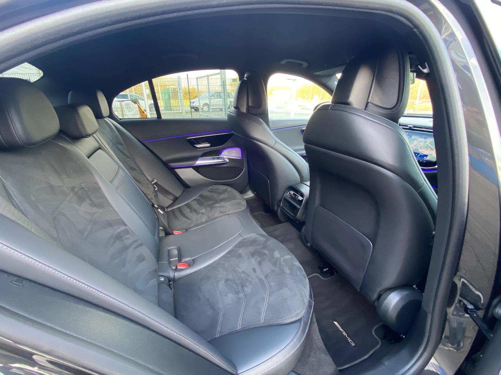Mercedes-Benz E 220 E Limousine E 220 d AMG Line