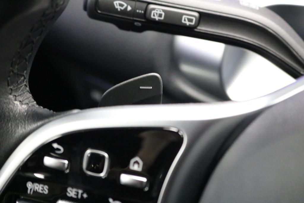 Mercedes-Benz GLB 180