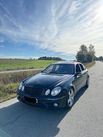 Mercedes-Benz Mercedes E500 AVANTGARDE LPG AIRMATIC KEYL...