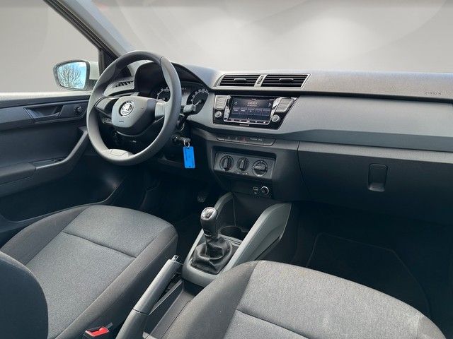 Fahrzeugabbildung SKODA Fabia 1.0l Active ANSCHLUSSGARANTIE+KLIMA+DAB-RA