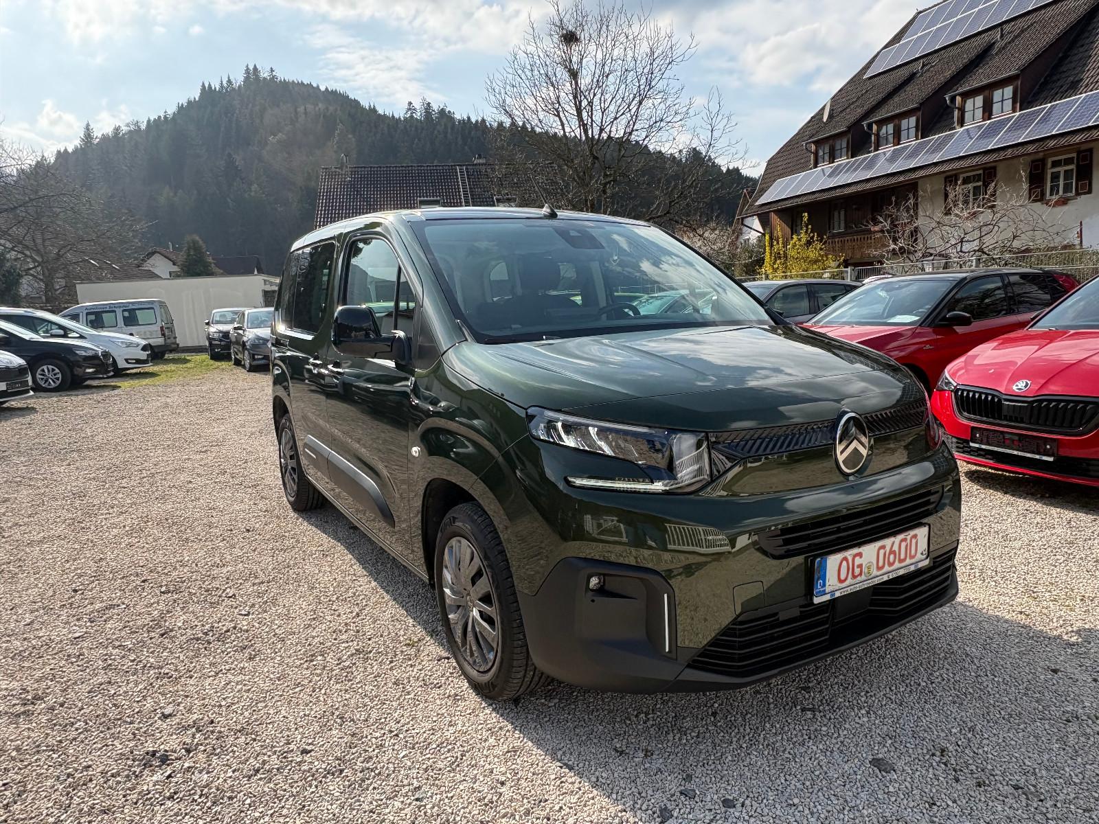 Citroën Berlingo PDC,Kamera,SHZ,LHZ,APP,LED,Lenkradh.