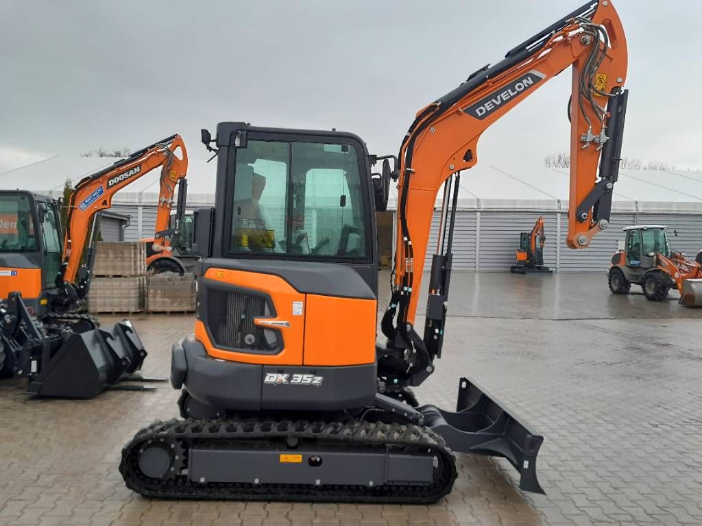 Fahrzeugabbildung Doosan DX 35 Z-7