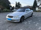 Mercedes-Benz Mercedes Benz CLK 200 Kompressor Cabrio - Mercedes-Benz CLK 200 in Düsseldorf