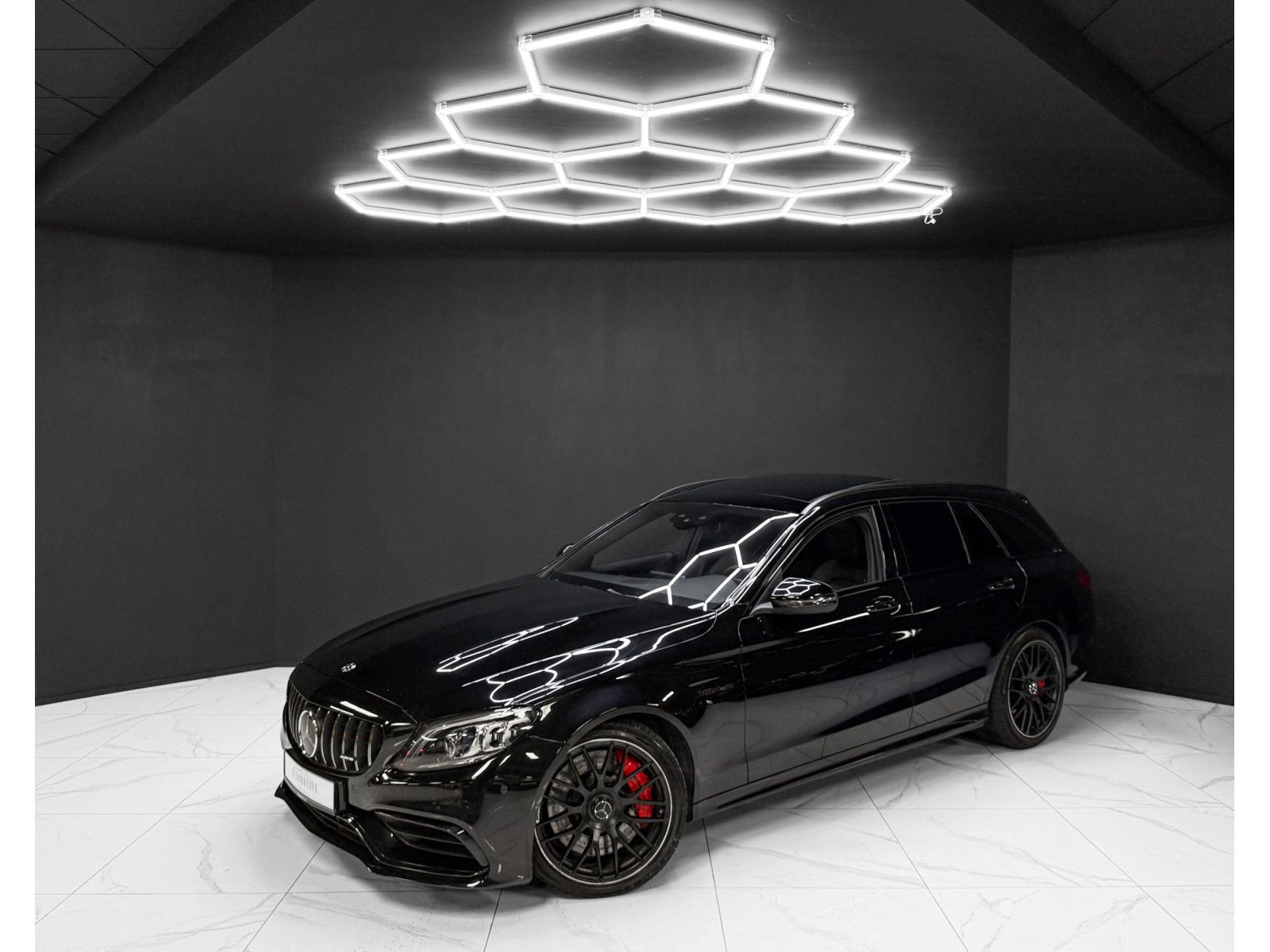 MERCEDES-BENZ C 63 AMG S T AMG / PANO / VIRTUAL / LED / DISTR.