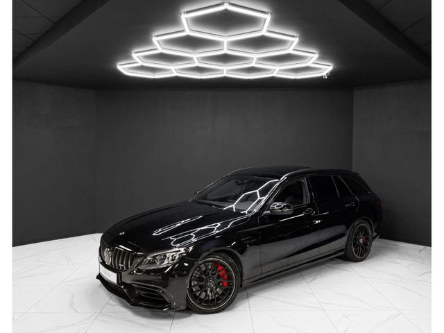 MERCEDES-BENZ C 63 AMG S T AMG / PANO / VIRTUAL / LED / DISTR.