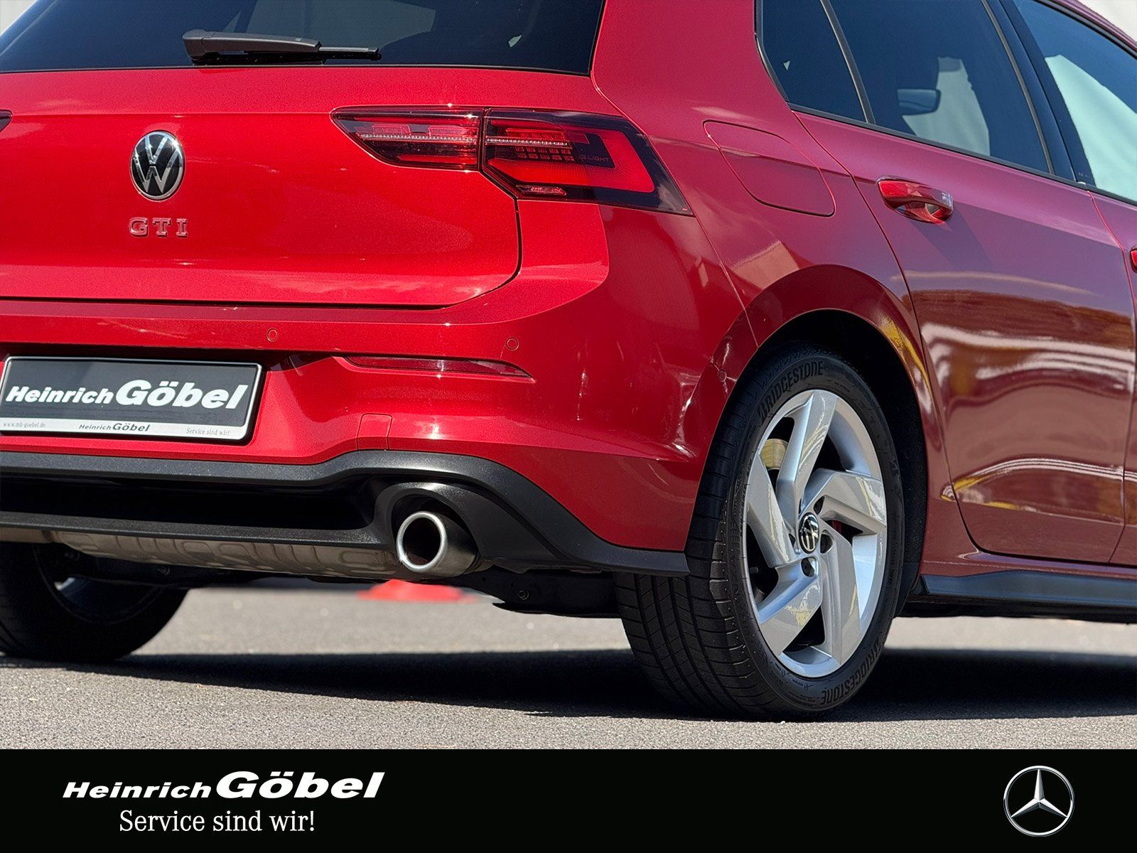 Fahrzeugabbildung Volkswagen GTI*VIII*2.0TSI*PANO*MATRIX*KEYLESS*AMBIENTE*NAV