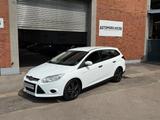Ford Focus Turnier *Klima*1.Hand* Gepflegt * - Ford Gebrauchtwagen in Düren