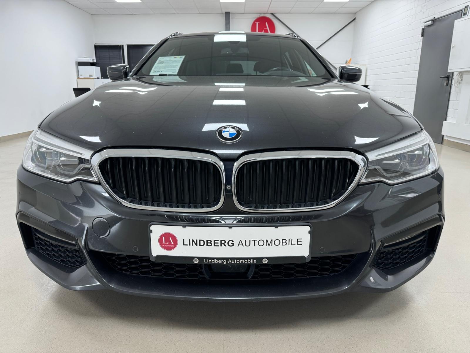 BMW 520 d Touring M Sport*PDC*NAVI*STZBLFT*360°Pano