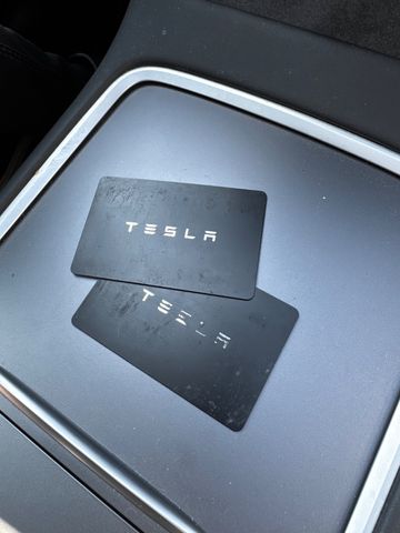 TESLA Model Y Hinterradantrieb RWD RWD
