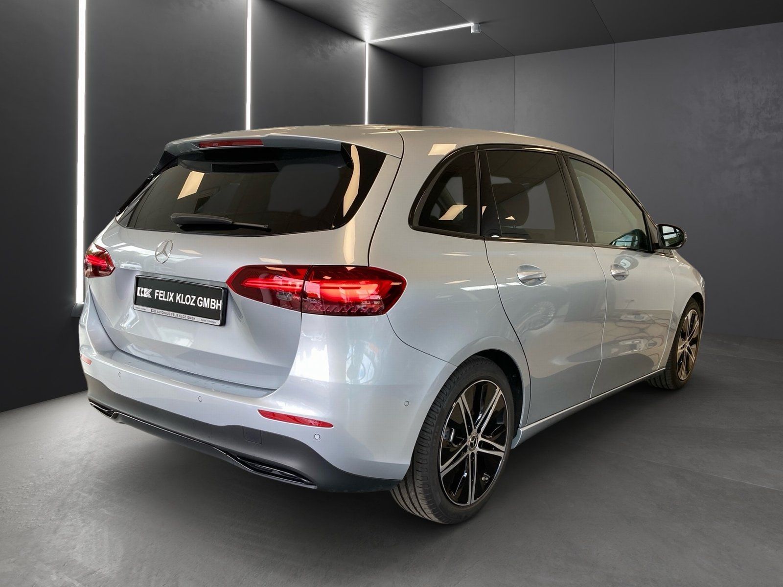 Fahrzeugabbildung Mercedes-Benz B 200 Progressive Line*Night*18"*LED*Kamera*Navi