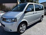 Volkswagen T5 Transporter Bus Multivan Comfortline 4Motion - Volkswagen T5: 5 Sitzer