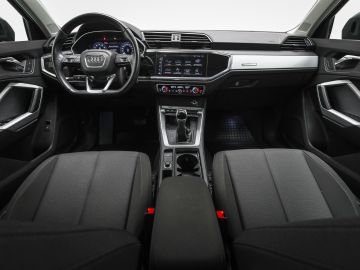 Audi Q3 - 8