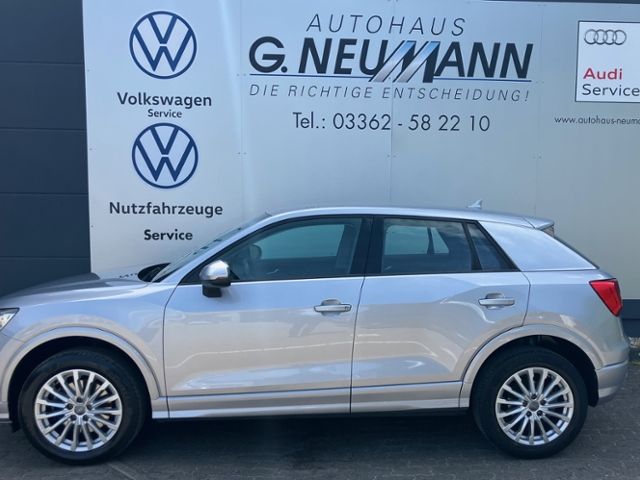 Q2 1.4 TFSI design KLIMA NAVI ALU