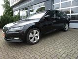 Skoda Superb Combi Style DSG Navi Kamera - Skoda Superb: Schwarz, Combi