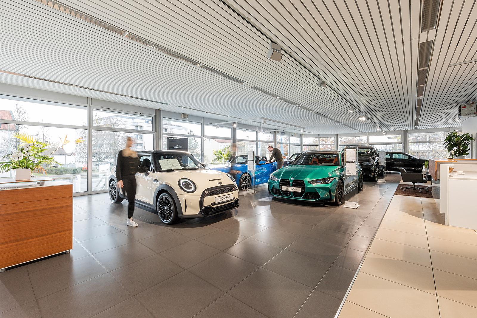 showroom-image-main
