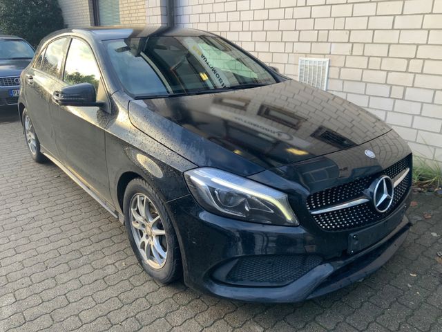 Mercedes-Benz A 200 d AMG-Line Leder/Comand/Kamera/LED