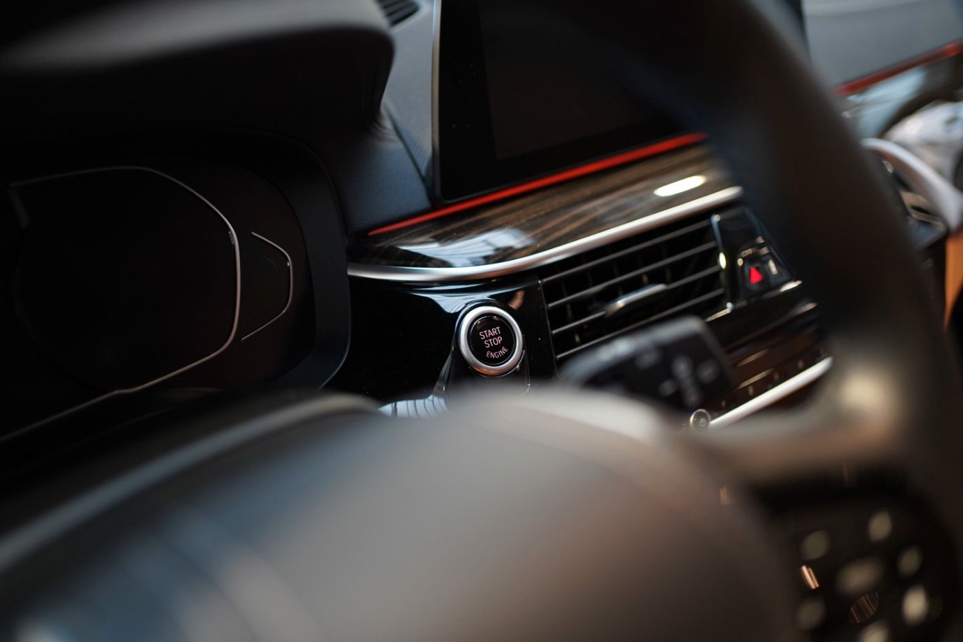 Fahrzeugabbildung BMW 520i Luxury Line +DrivingAssist.+Laserlicht+Head