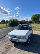 Peugeot 205 1.1 CJ Cabrio trim line  - Peugeot 205: Cabrio