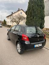 Toyota Yaris 1,3-l-VVT-i Luna  - Toyota Yaris Luna mit Benzin-Antrieb