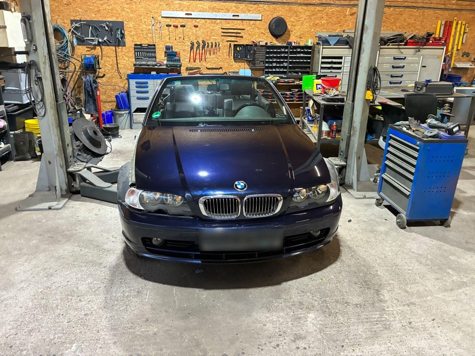 BMW 323