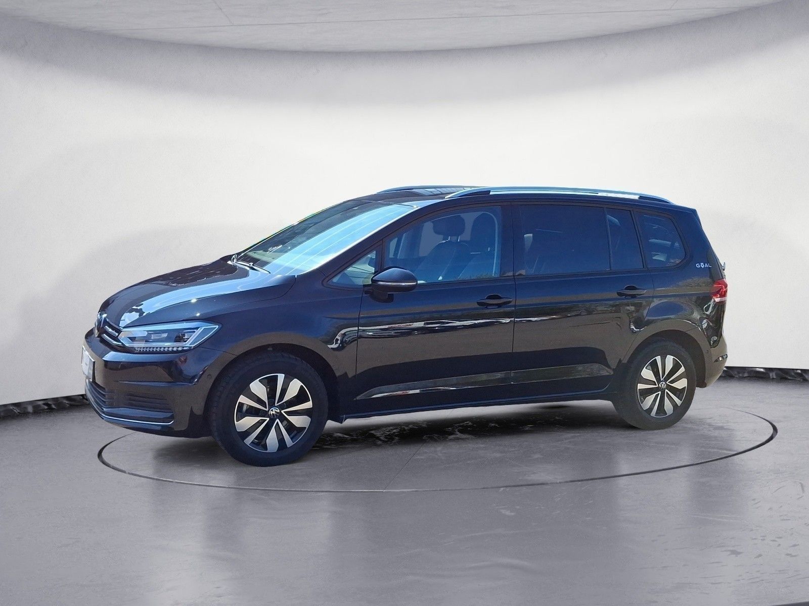 Volkswagen Touran - Bild 2