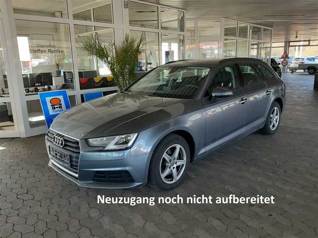 Audi A4 Avant 35 TDI DSG NAVI+XENON+SHZ