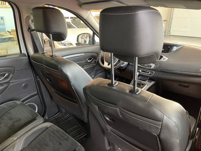 MYAUTOCENTER – Gebraucht- und Jahreswagen mit Werkstattservice in Pfaffenhofen Renault Scenic III BOSE Edition *Klima*Navi*Bluetooth*