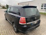 Opel Zafira OPC 2.2 Automat 2007 - Opel Zafira: A Opc