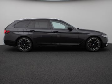 Fahrzeugabbildung BMW 530d Tour Luxury HUD ACC H/K AHK Komfortsitz 20"