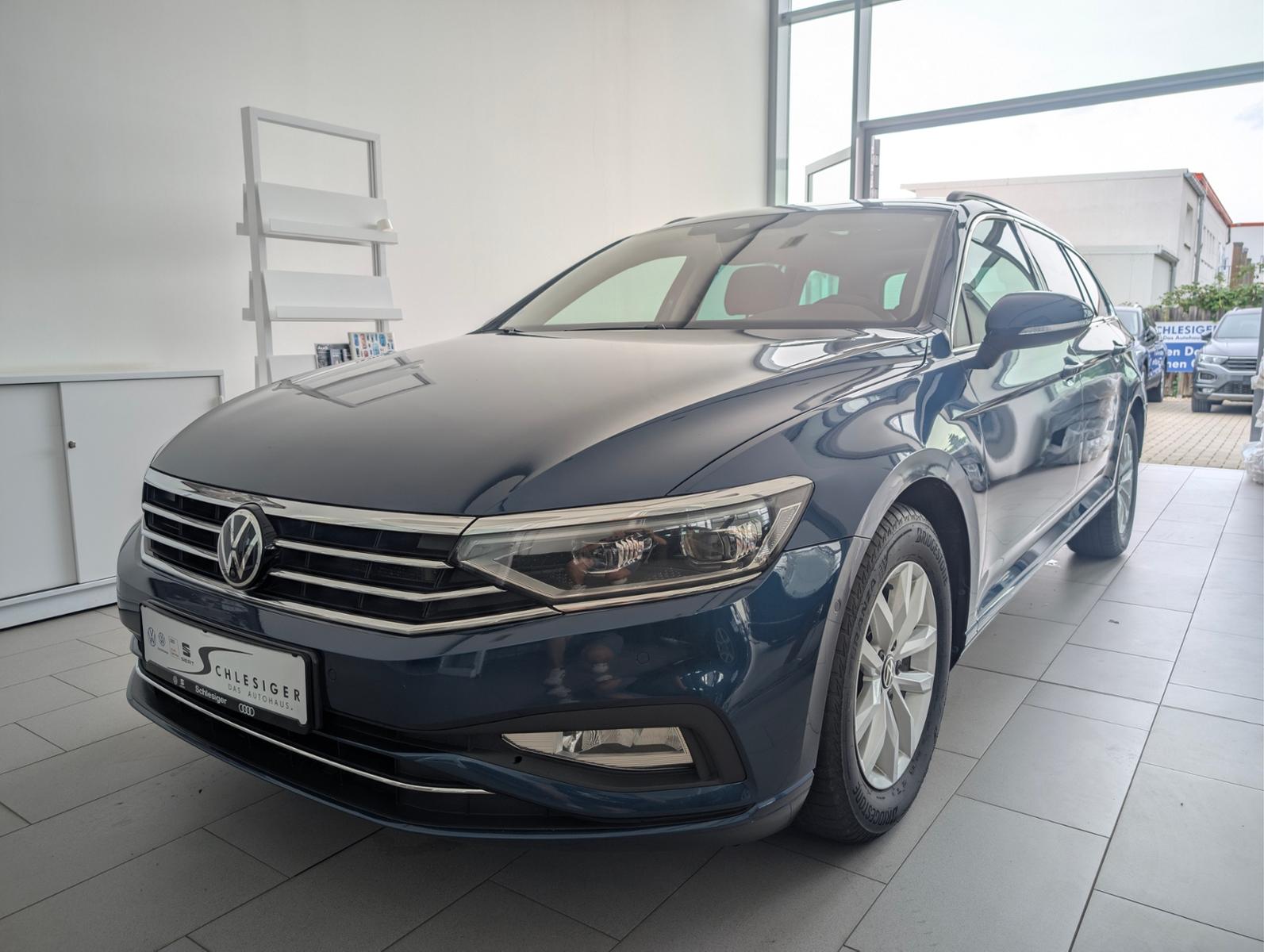 Volkswagen Passat Variant 2.0 TDI  PANO/MATRIX/AZV/STHZG/KA