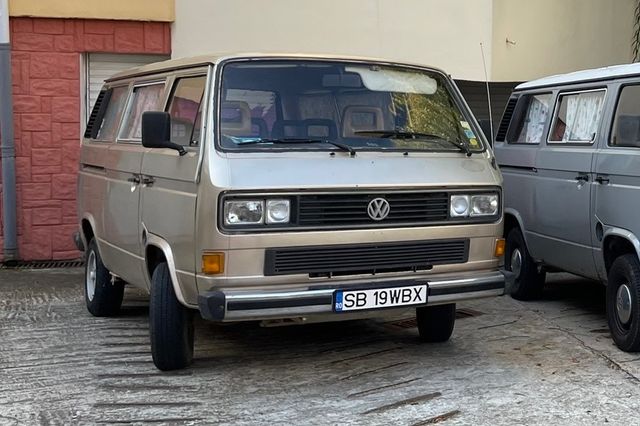 Benzin - Volkswagen T3 Caravelle Restauré - 1982