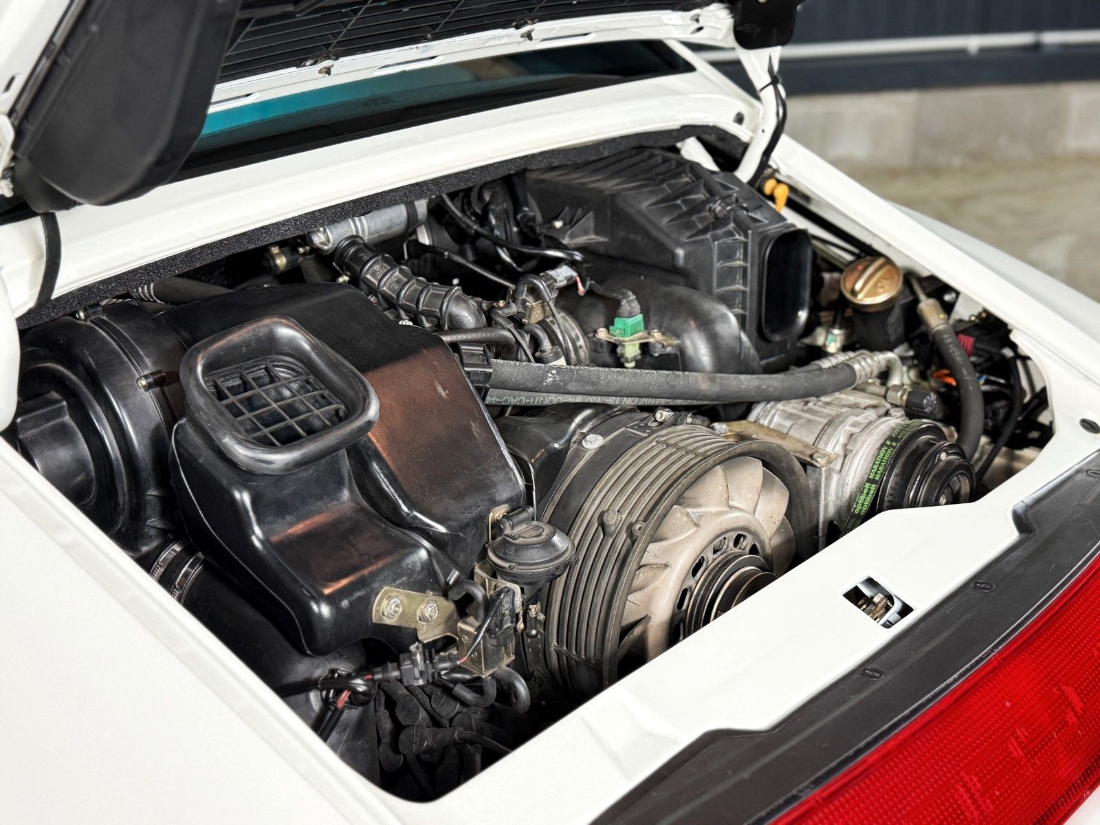 Fahrzeugabbildung Porsche 993 RS Nachbau 3,8L + 325 PS + Komplett umbau